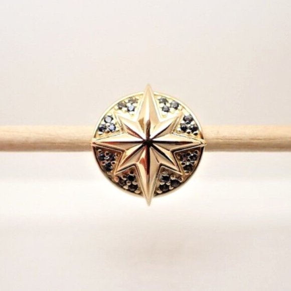 PANDORA Marvel Captain Marvel Insignia Charm - Picture 3 of 3